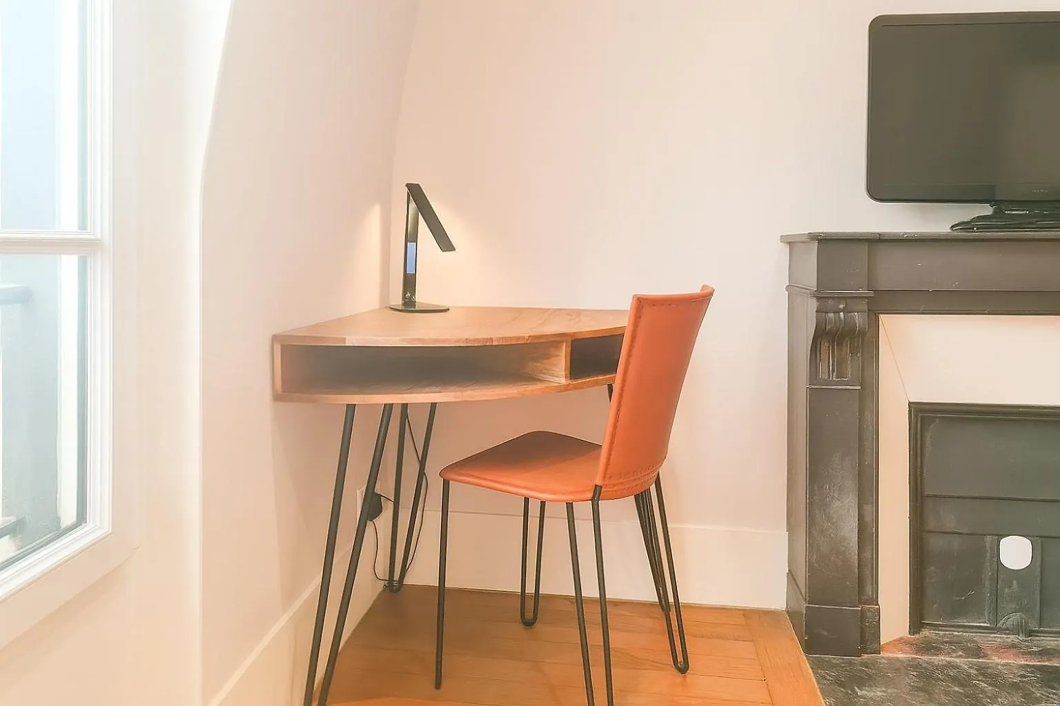 Eiffel Tower & Invalides - Cosy Quiet Appartement Paris